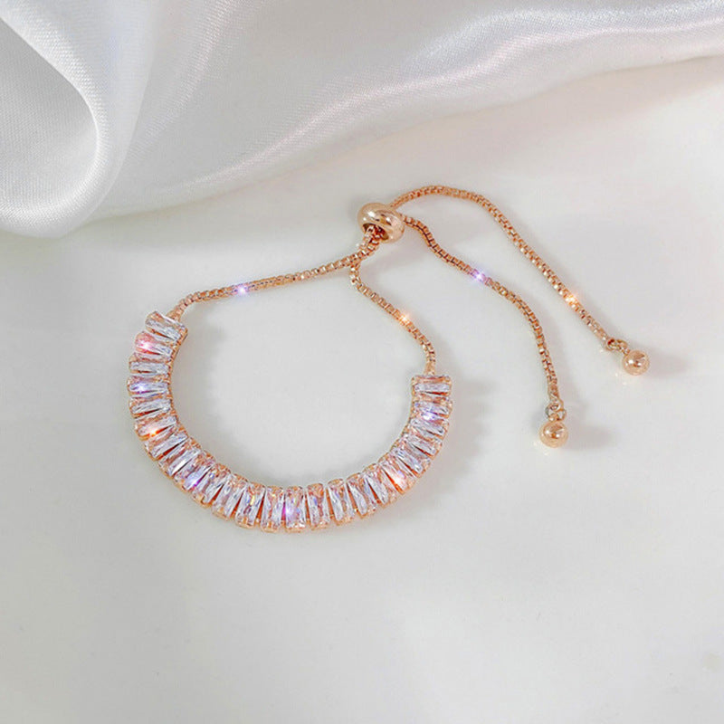 Bracelet en strass tendance et brillant, ajustable, bijou pour femme